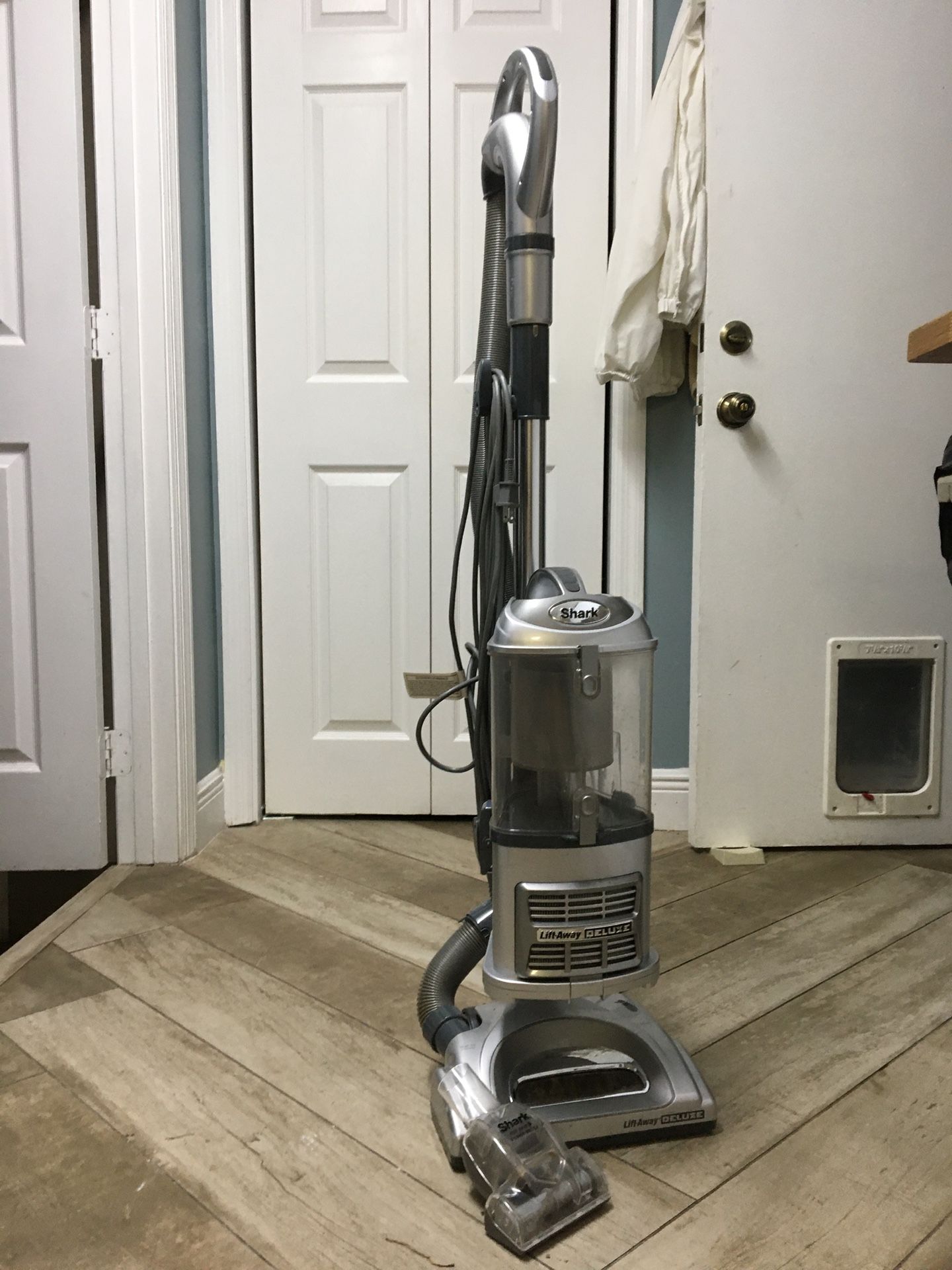 Shark LiftAway Deluxe Vacuum with pet attachments