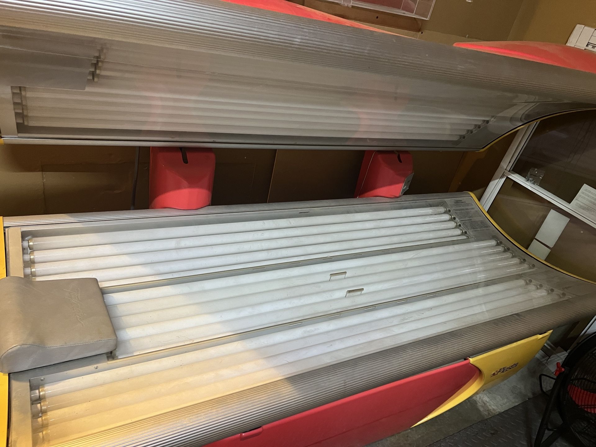 Lightly Used Tanning Bed
