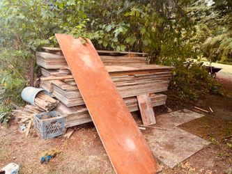 80 – 2'x8' 3/4" Concrete Form Panels + Filler Pieces