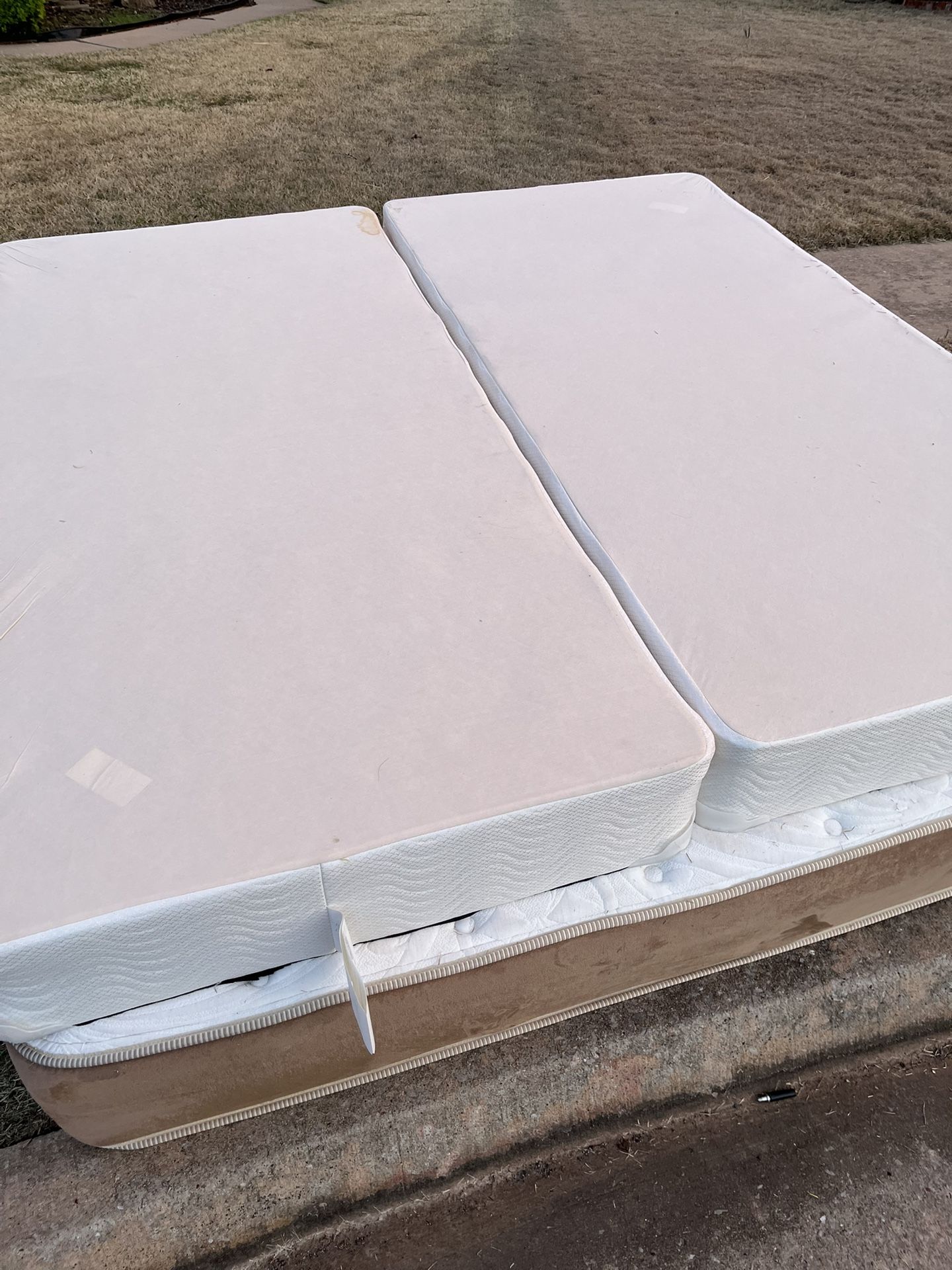 King Size Mattress And Box Springs