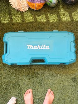 Makita demolition jackhammer