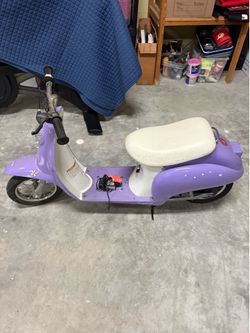 Girls Razor Pocket Mod Electric Scooter