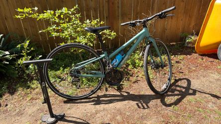 REI CO-OP CTY 1.1 Step-Through Bike 24” 24 speed