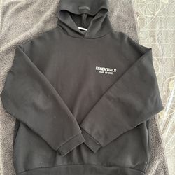 Black essential hoodie