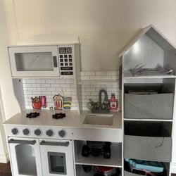 Kids Toy Kitchen 