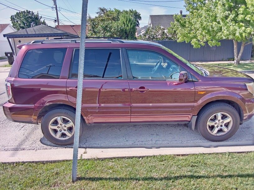 HONDA 2007 PILOT ES 6 CYLINDER AUTOMATIC 4X4 PLEASE READ THE ENTIRE ADD