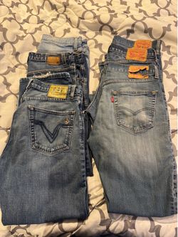 7 pair Demin jeans Levi's Volcom Matix
