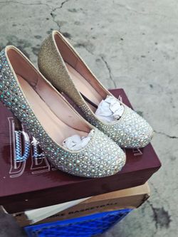 Women shoes $10