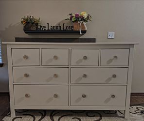 IKEA HEMNES 8-Drawer Dresser, Glossy White
