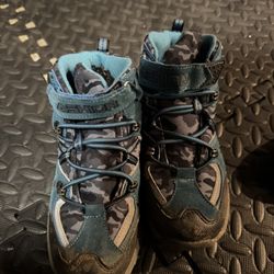 Hiking Waterproof Shoes Size 3 Kids