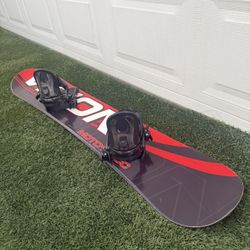 Vision Moto snowboard from Vision Street Wear.