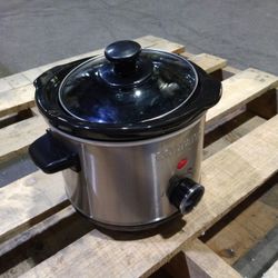 Used Courant 1.6 Quart Oval Slow Cooker, Stainless Steel