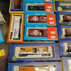 HO Scale Trains