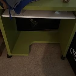 Kids Study Table
