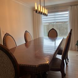 Dining Table And Chairs 