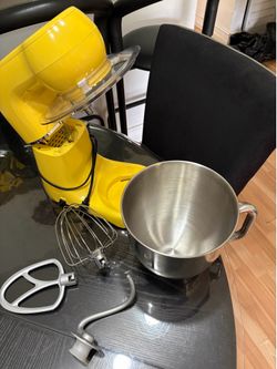 Mini Angel Yellow Electric Stand Mixer 5.5 Quarts