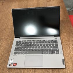 Lenovo Laptop- Used 2 Time 