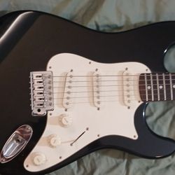 Black Silvertone Electric Guitar By Samick Good Used Condition