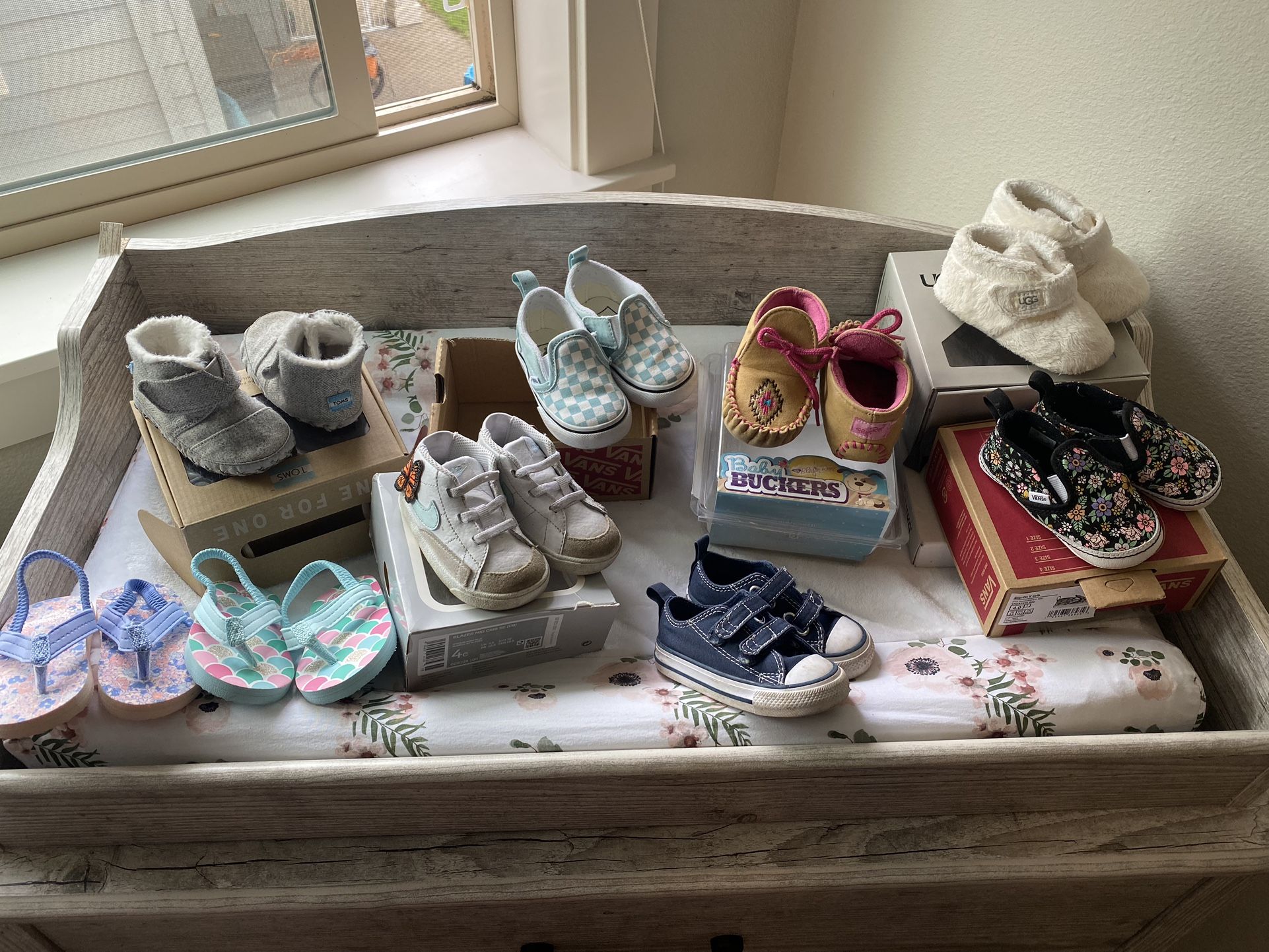 Size 4c Baby Shoes Name Brands For Sale In Oregon City OR OfferUp