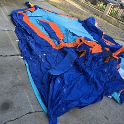 inflatable bouncer
