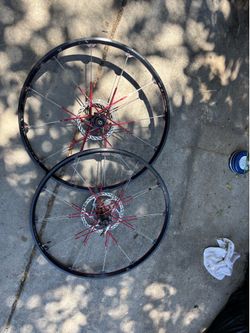 Bike wheel 26”