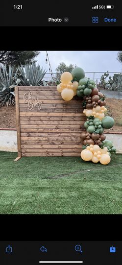 Wood Wall And Balloon Garlands