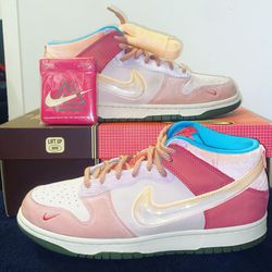 Nike Dunk SS/strawberry Milk 