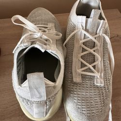 nike used women shoes