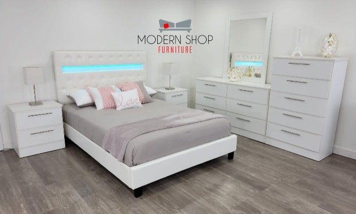 Bedroom Set ( Juego De Cuarto)💮Sold separately too💮Fast delivery