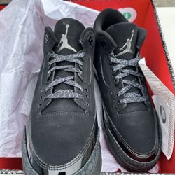 Jordan’s 3   (Black Cat).    Size 13