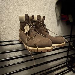 Size 14, Timberland’s