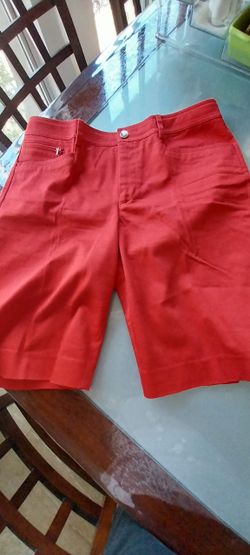 Womens Ralph Lauren Red Shorts, Size 6