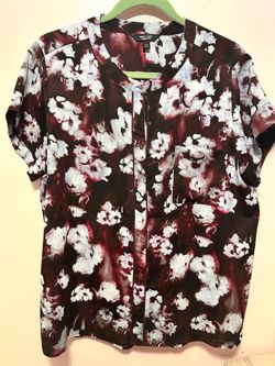 Simply Vera Vera Wang Floral Short Sleeve Blouse