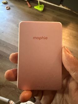 Mophie 5000mAh Qi2 15W Power Bank