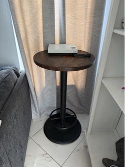 Bar table