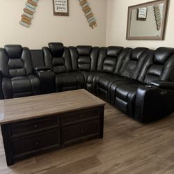 Reclining Sectional– Great Deal!