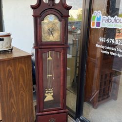 Grandfather Clock 