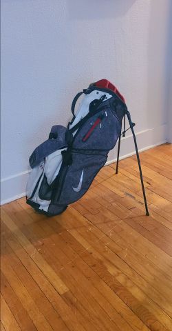 NIKE "Air Sport" Stand/Carry Golf Bag
