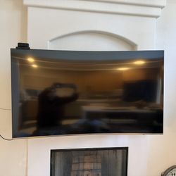 65” Samsung TV With Wall Mount