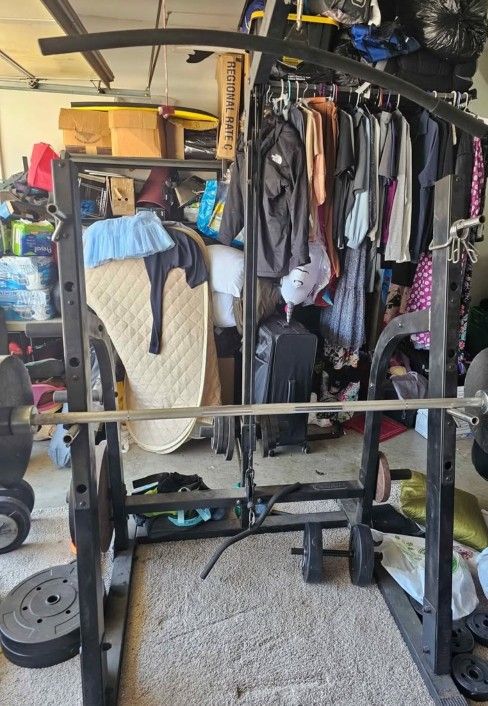 Squat Rack And Weights 