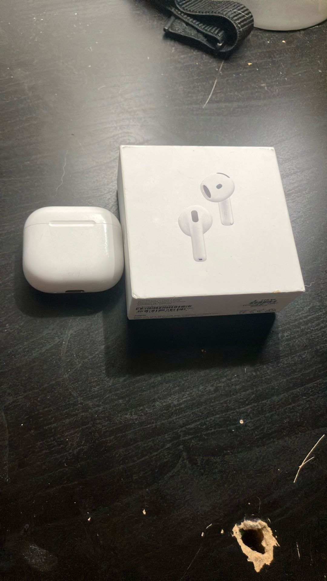 Apple Air Pods Pro 4 