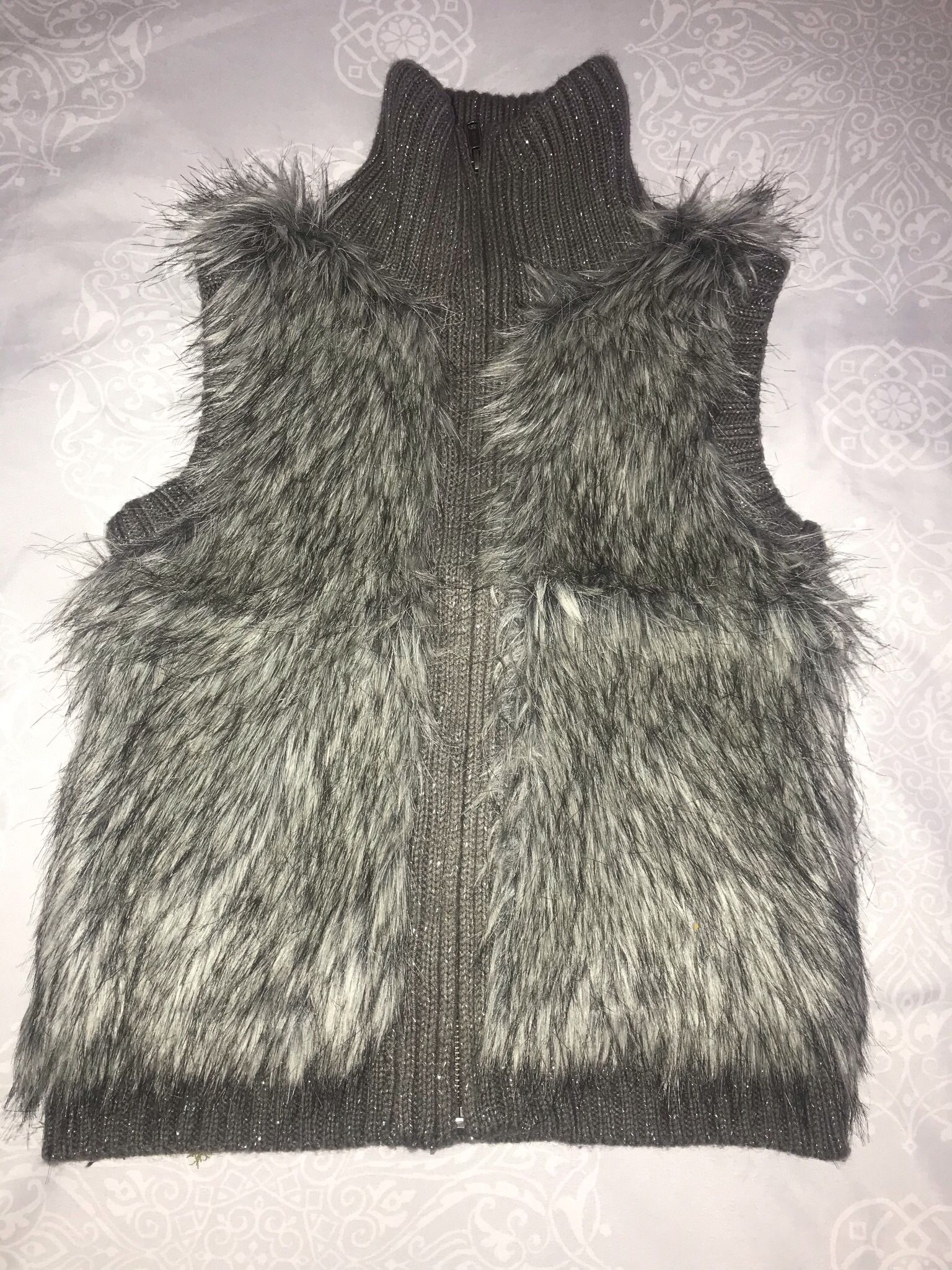 Justice faux fur vest - girls size 10