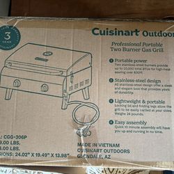 Cuisinart Outdoor Pro Gas Grill + Full Propane Tank!