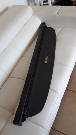 Rear trunk cargo mercedez benz