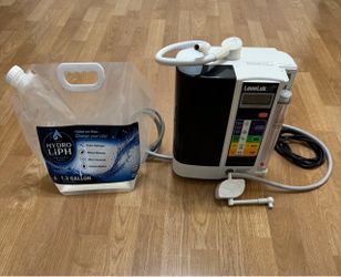 $500 OBO Enagic LeveLuk SD501 TYH-401 Alkaline Ionizer Kangen Water White Black. Very lightly used
