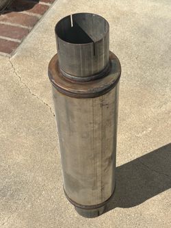 Exhaust muffler MBRP