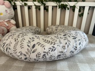 Boppy Baby Pillow, Donut Pillow