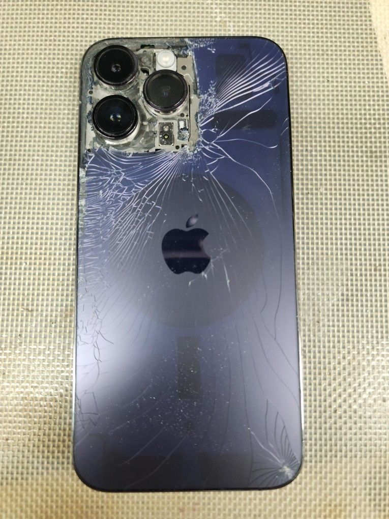 iPhone cracked