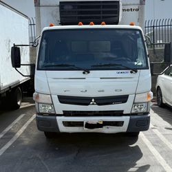 Mitsubishi Refrigerator Truck 15 Feet 