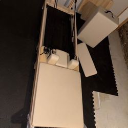 Aero Pilates Reformer xp 610